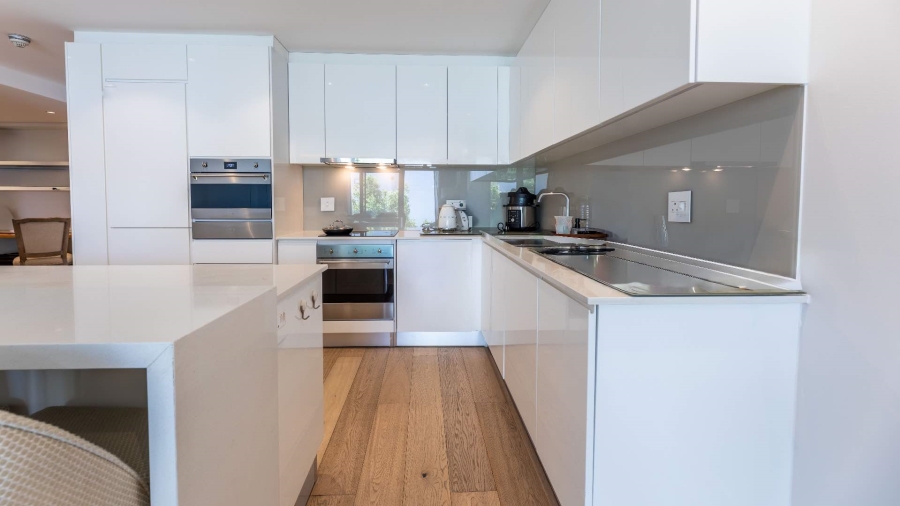 2 Bedroom Property for Sale in Sea Point Western Cape